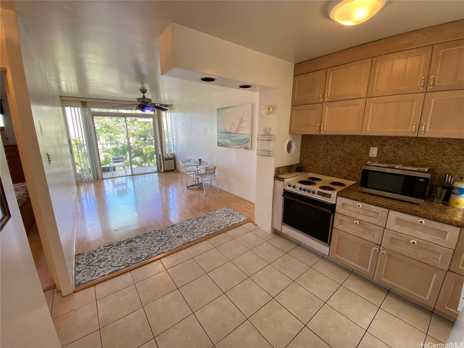 1019 Maunaihi Place 203