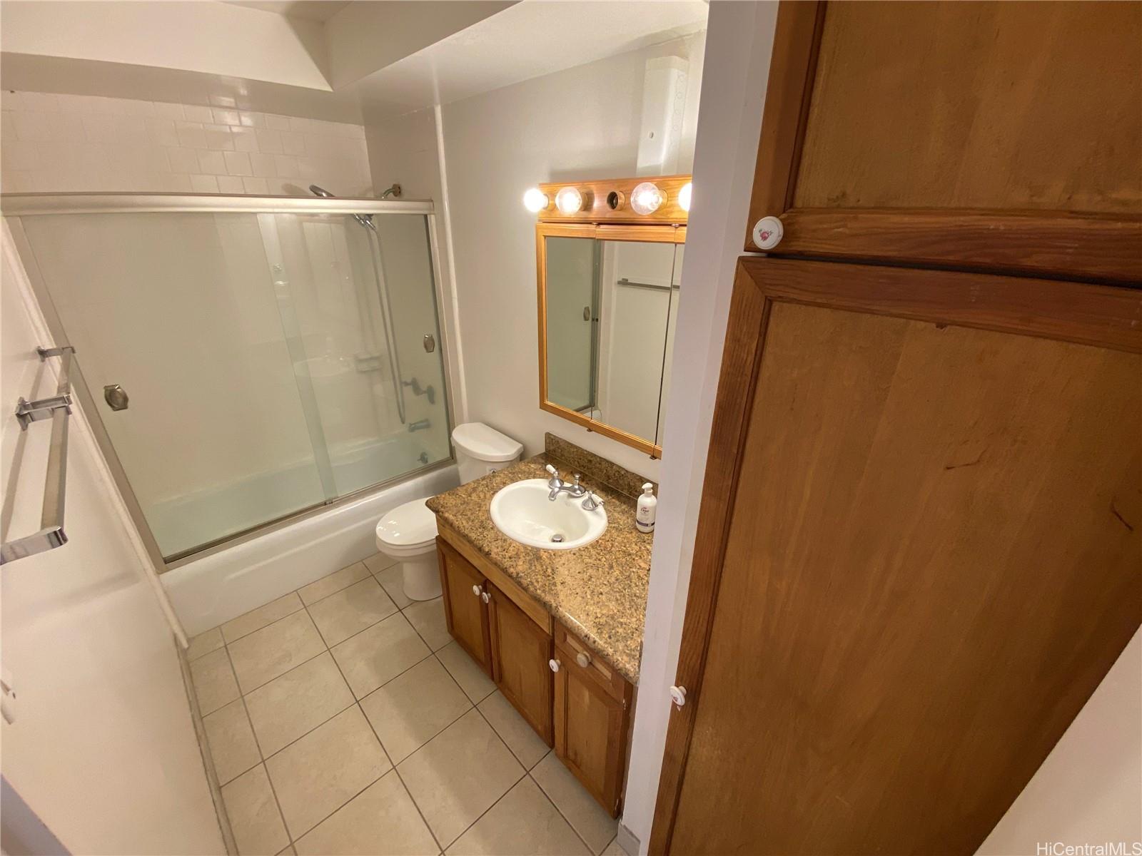 1019 Maunaihi Place 203