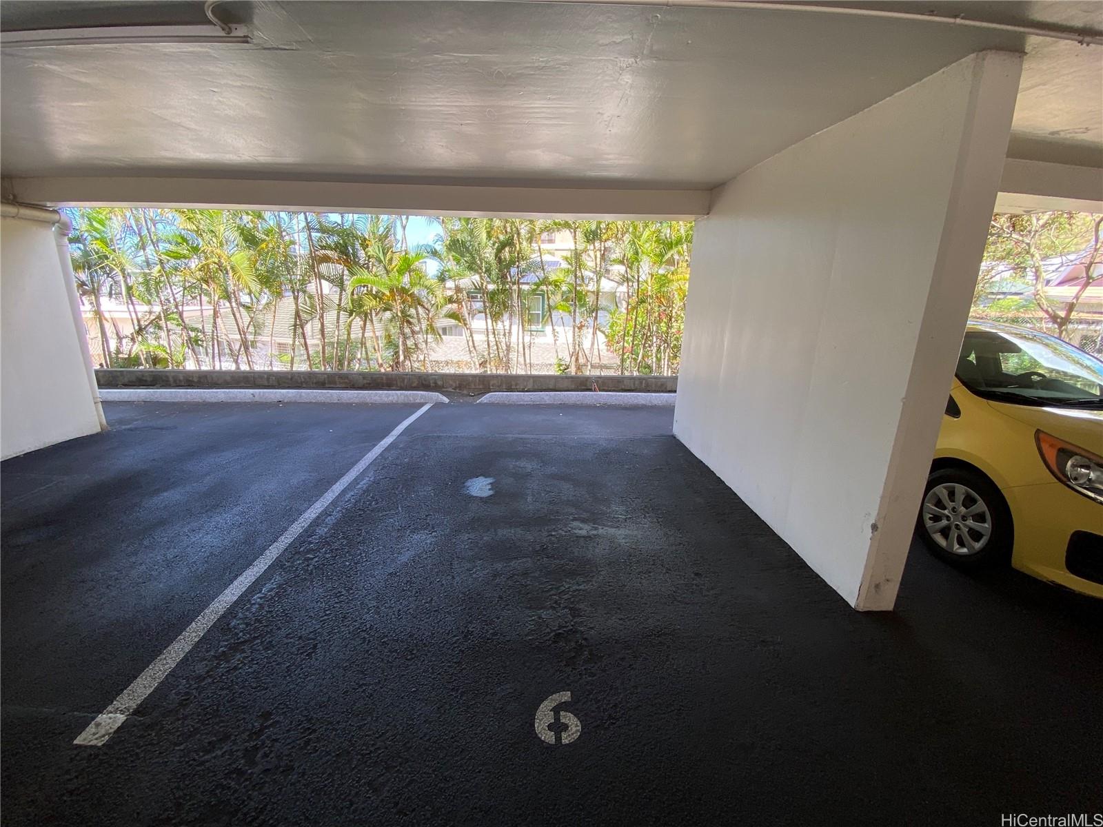 1019 Maunaihi Place 203