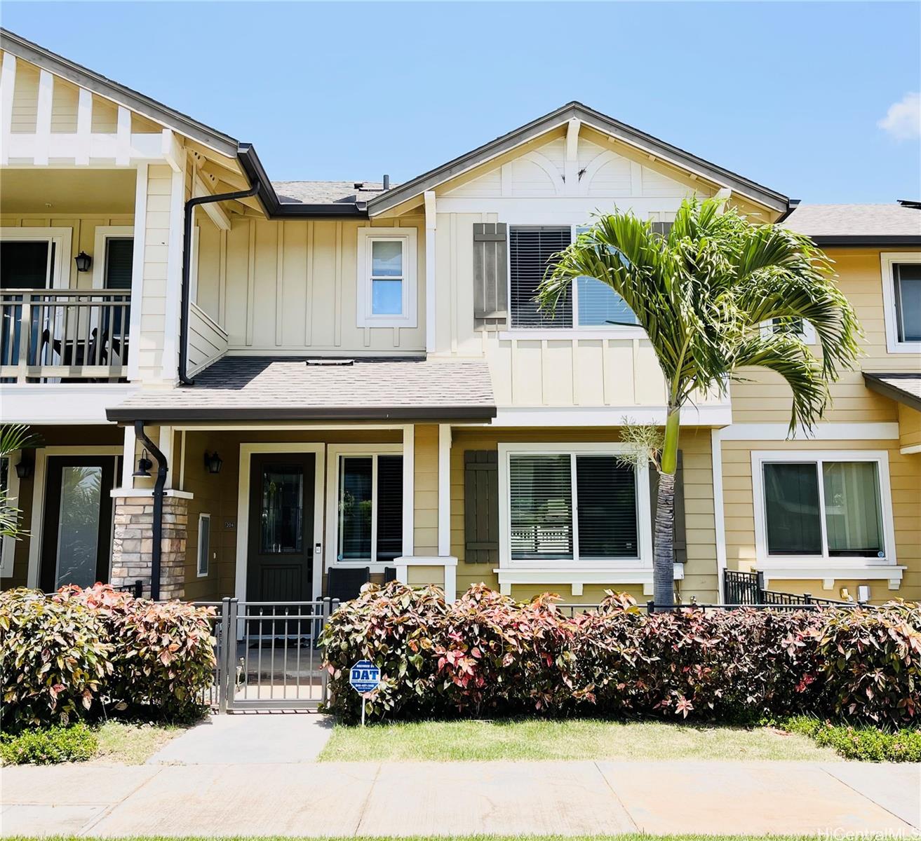 840 Kakala Street 204