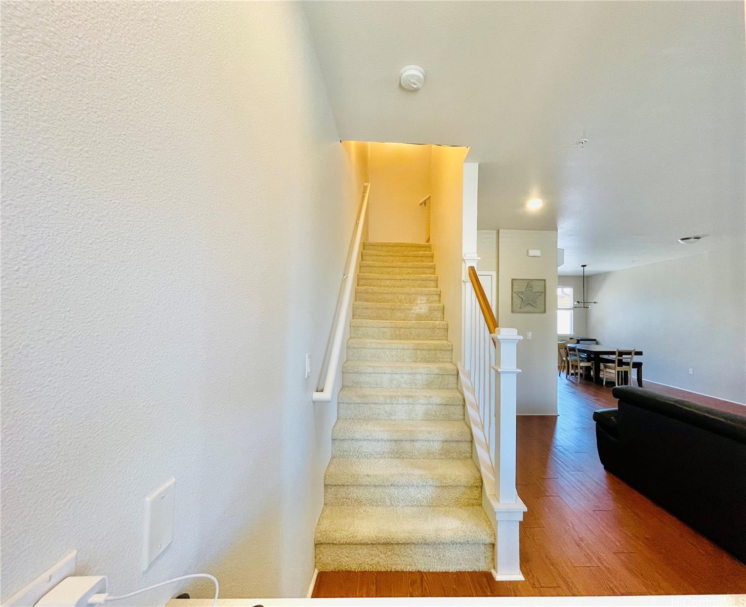 840 Kakala Street 204