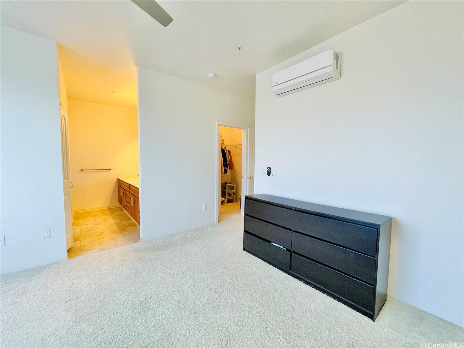 840 Kakala Street 204