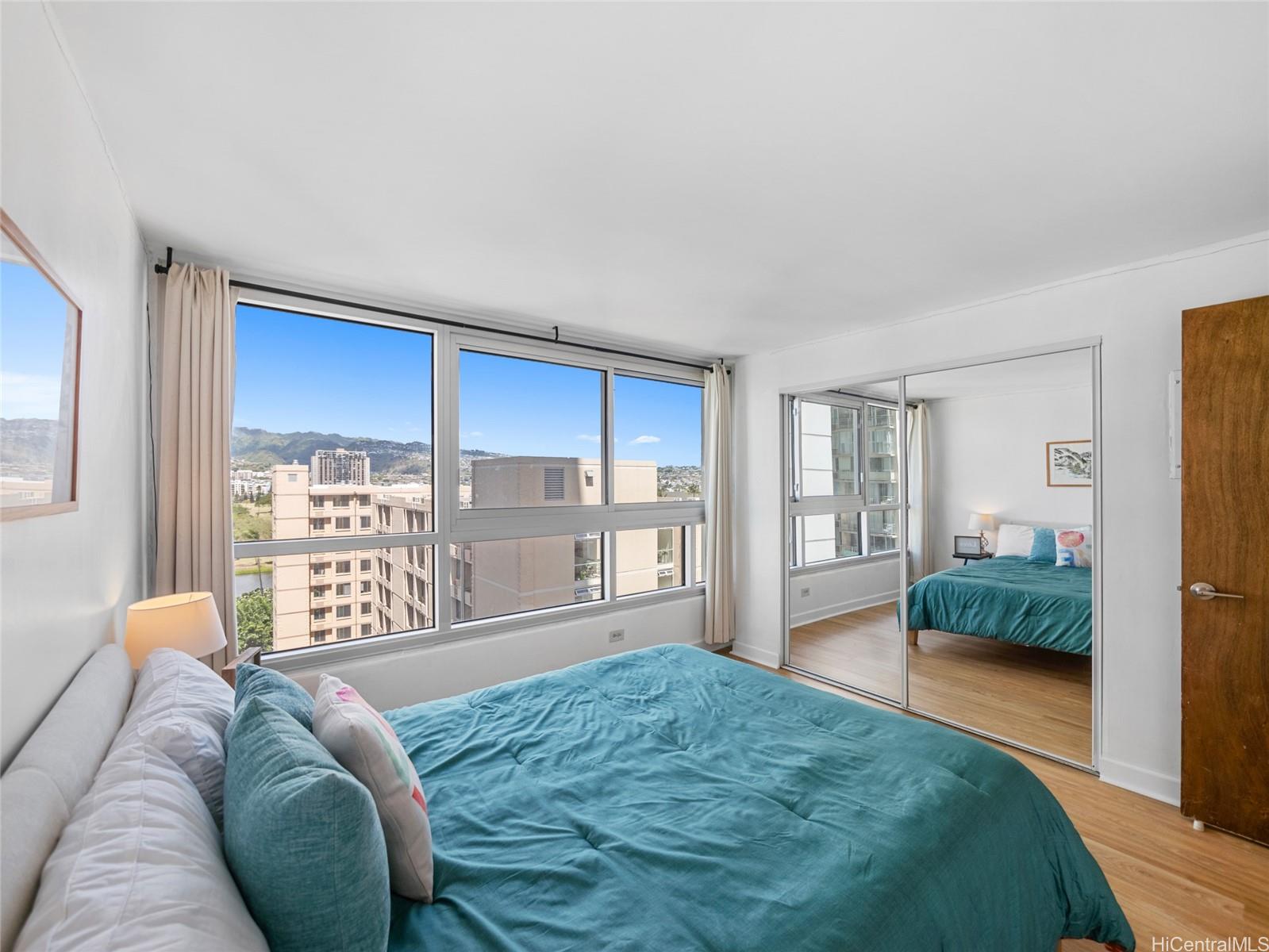 2421 Tusitala Street 1001