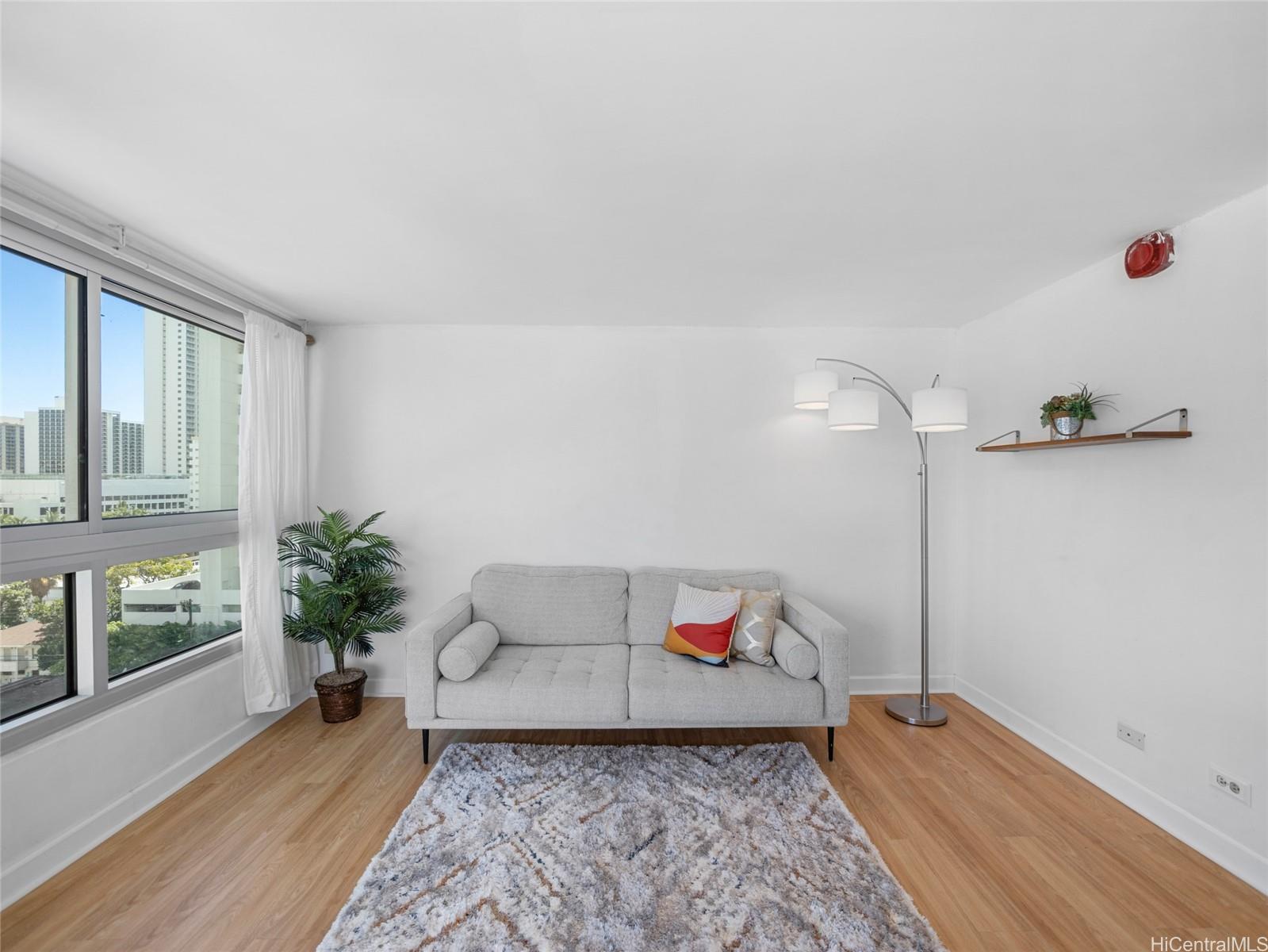 2421 Tusitala Street 1001