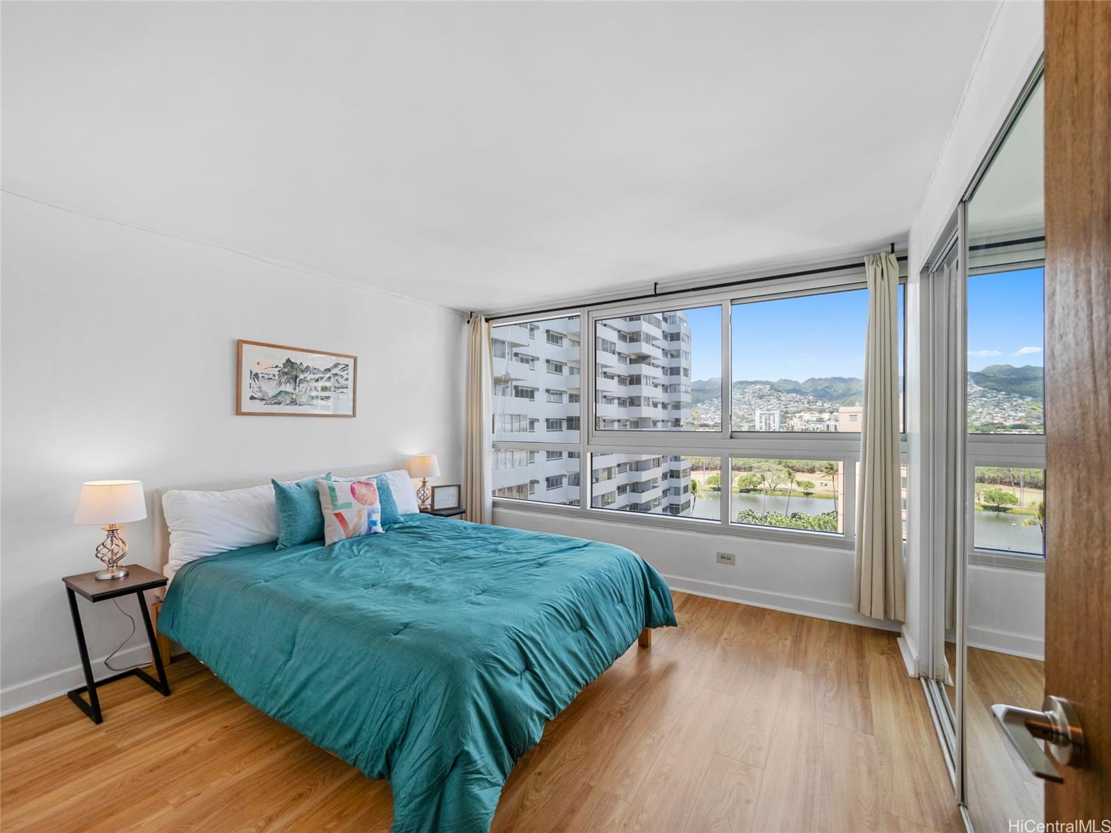 2421 Tusitala Street 1001