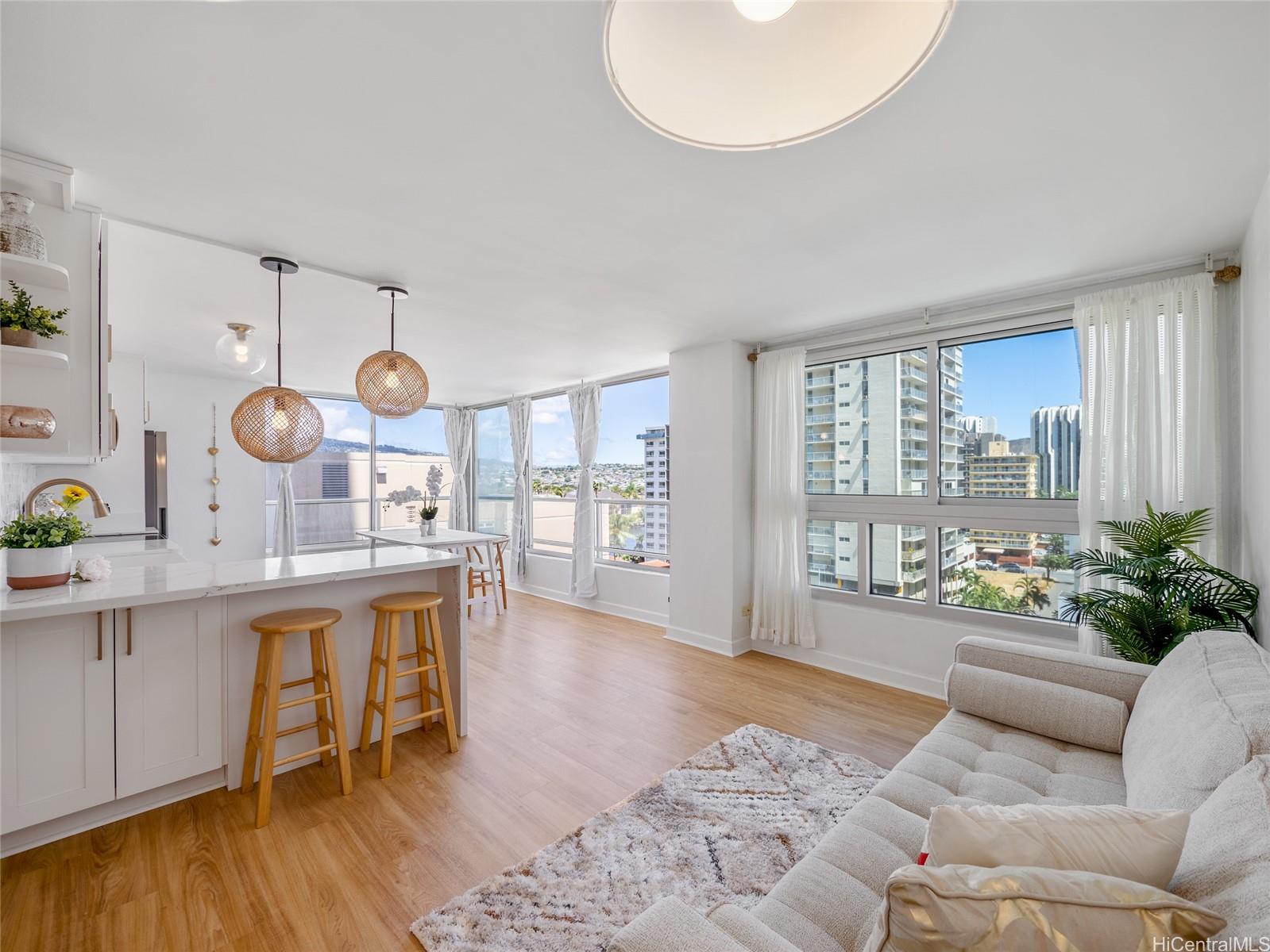 2421 Tusitala Street 1001