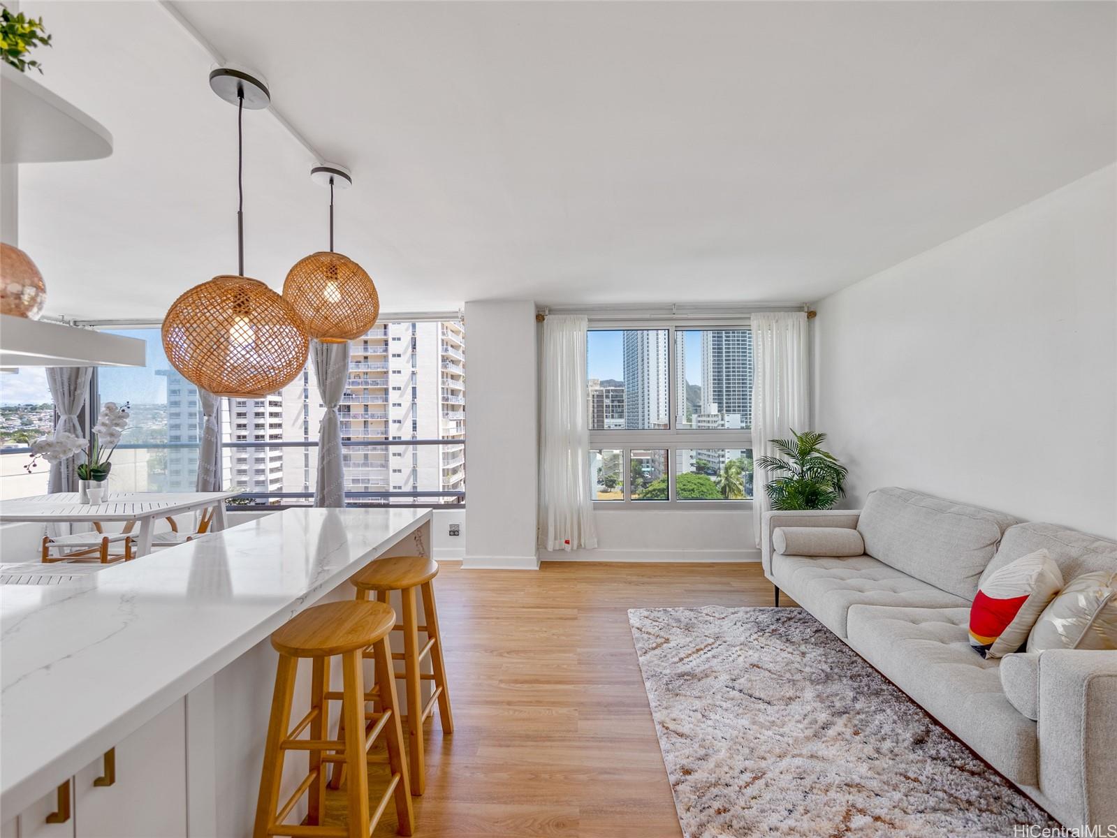 2421 Tusitala Street 1001