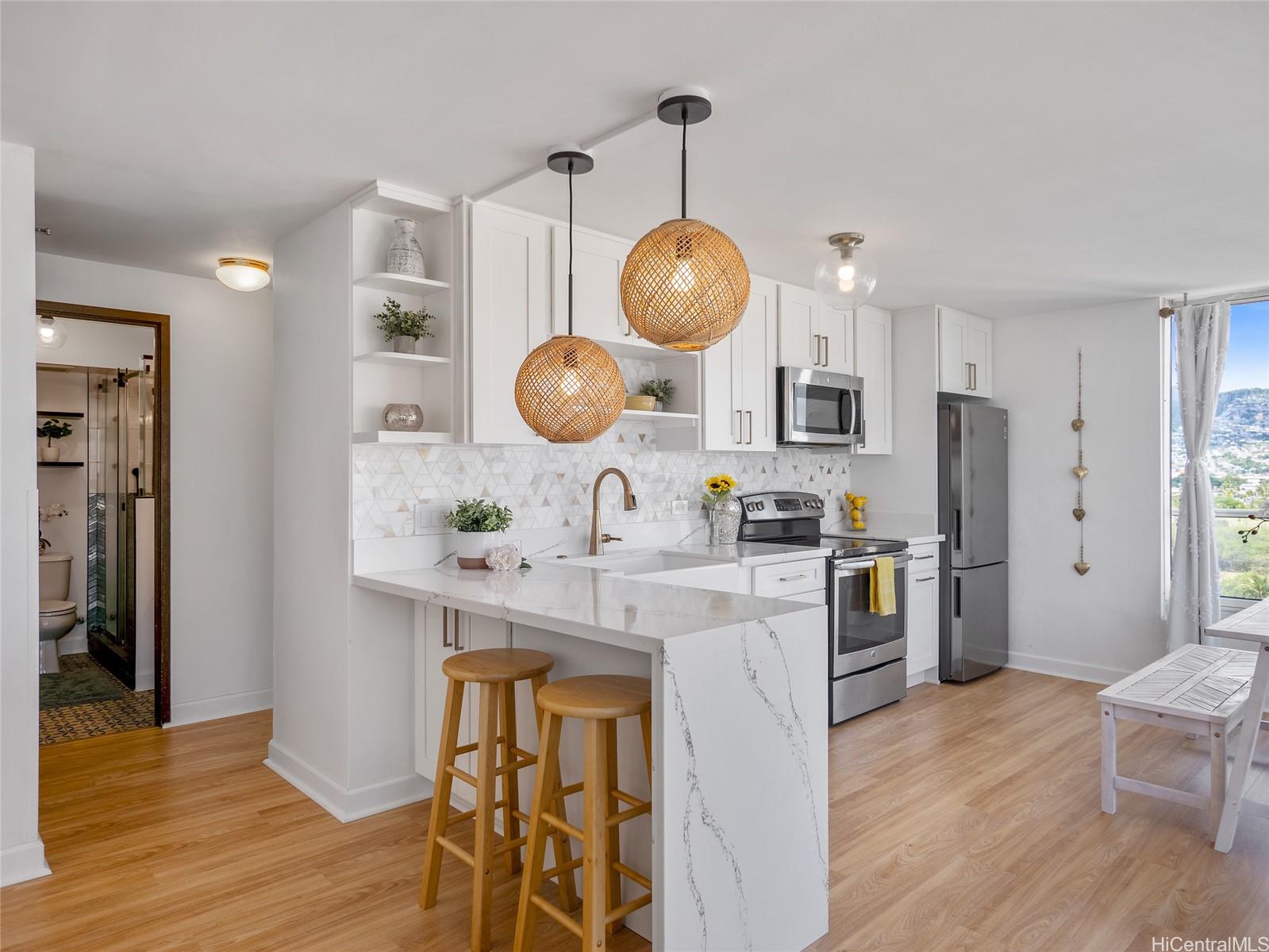 2421 Tusitala Street 1001