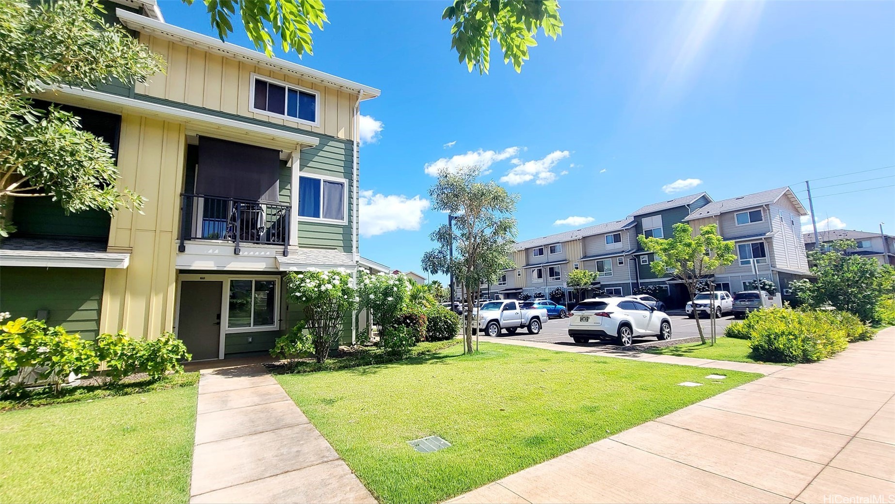 91-3575 Kamolehonua Street 912