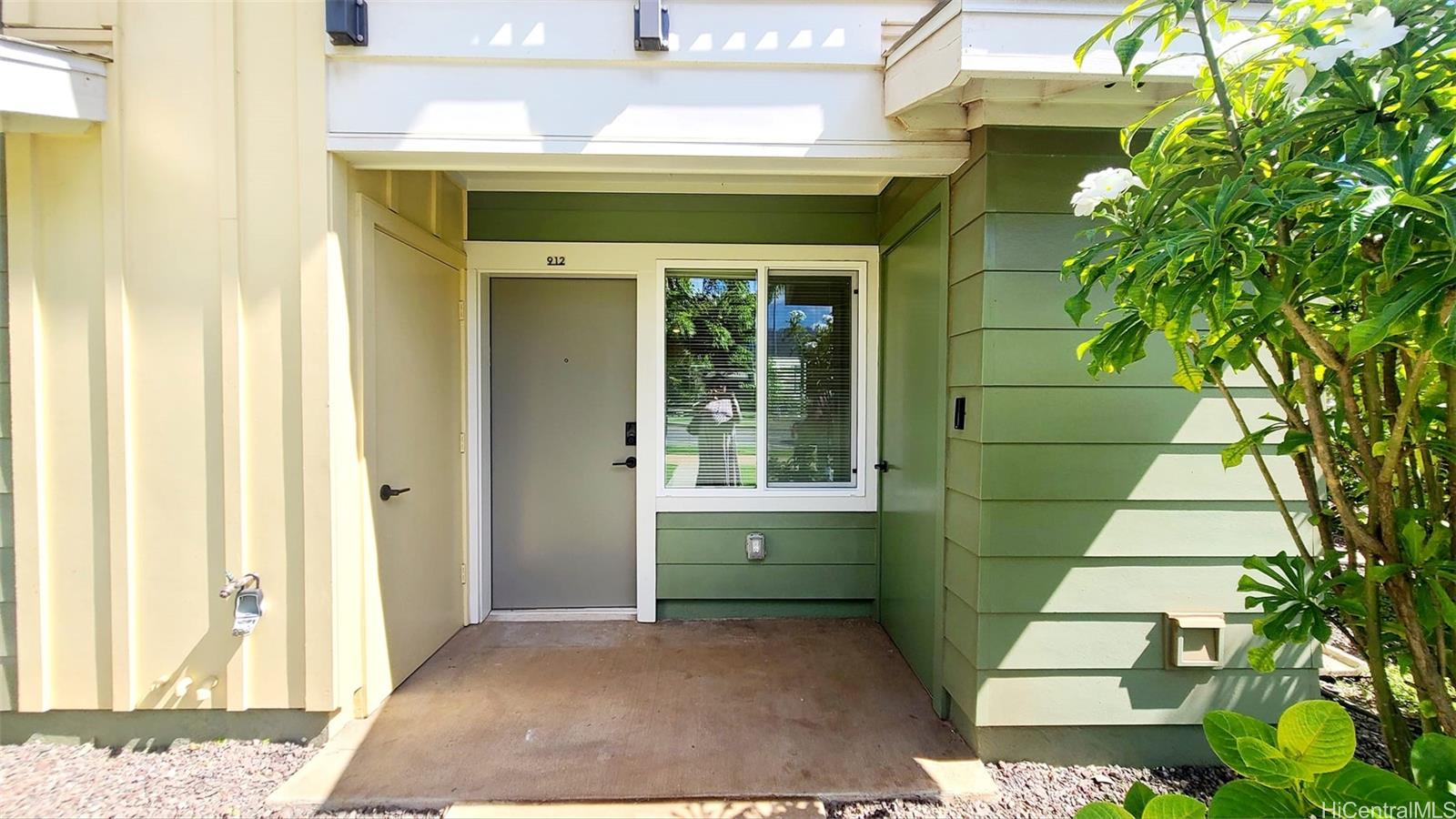 91-3575 Kamolehonua Street 912