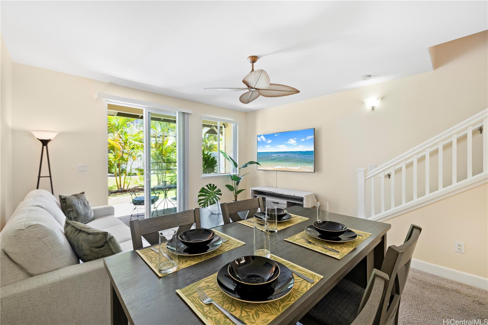 92-1528 Aliinui Drive 2004