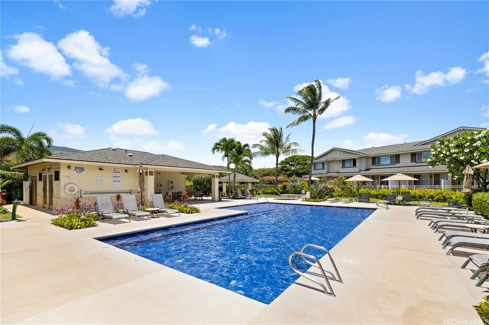 92-1490 Aliinui Drive 805