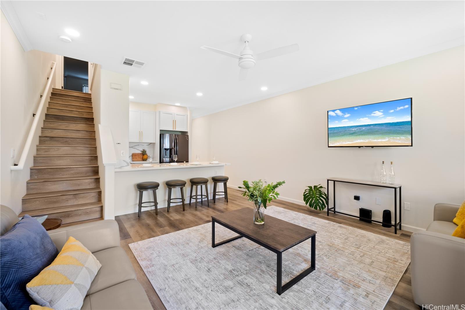 92-1490 Aliinui Drive 805