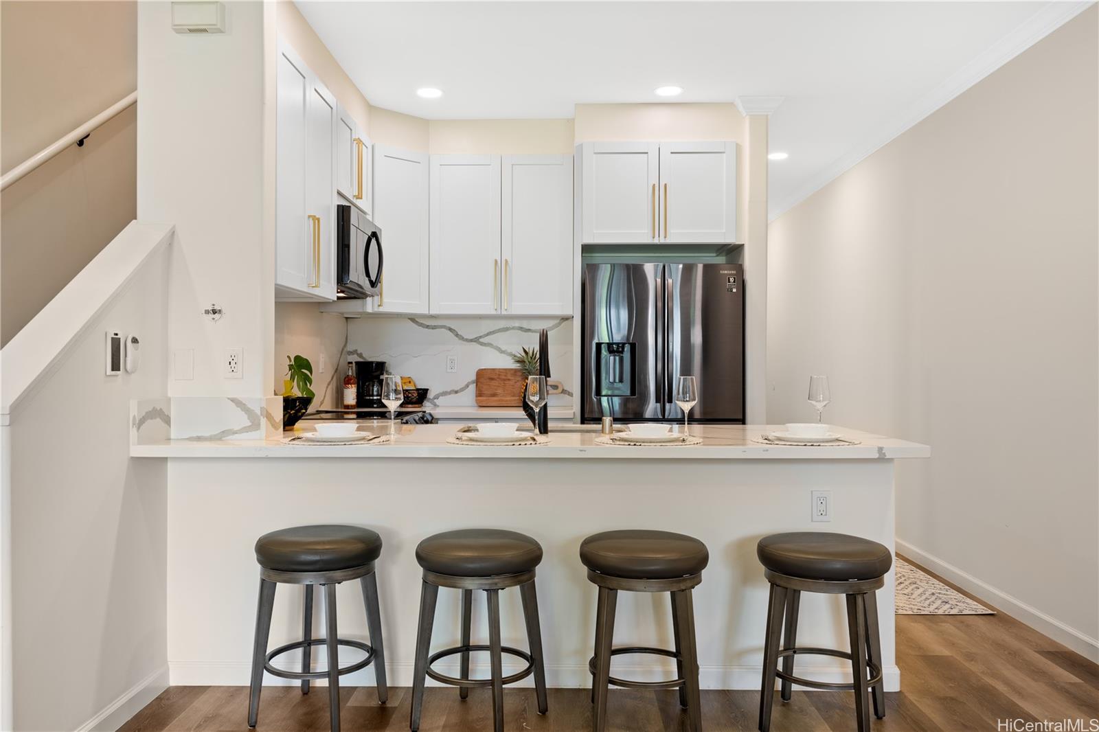 92-1490 Aliinui Drive 805