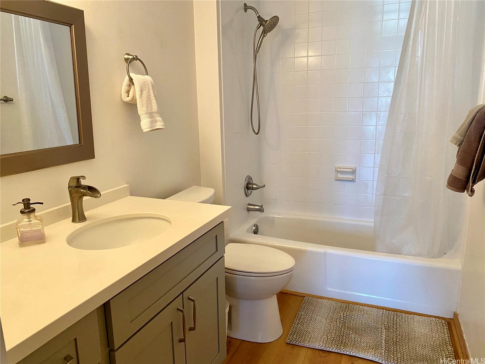 1350 Ala Moana Boulevard 2604