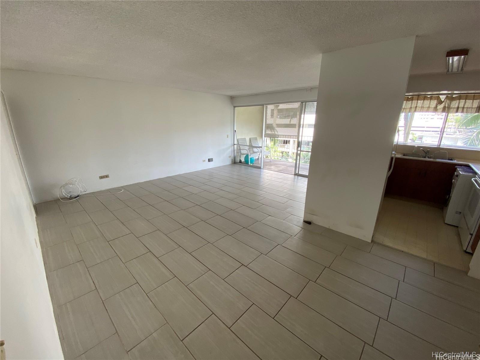 439 Keoniana Street 504