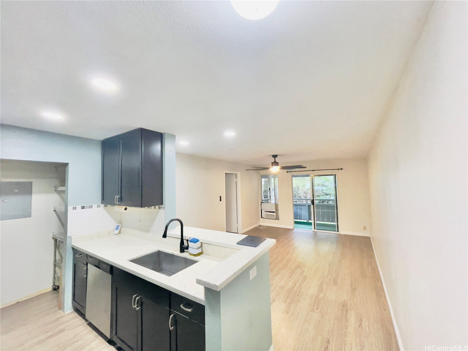 95-648 Wikao Street G201