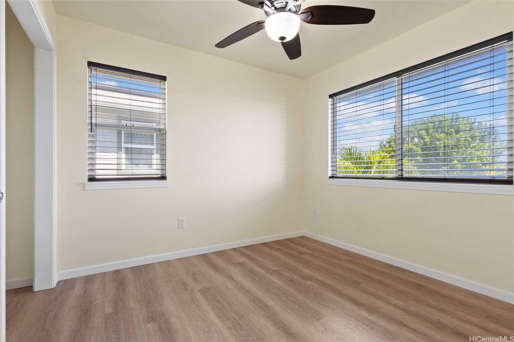 91-6221 Kapolei Parkway 407