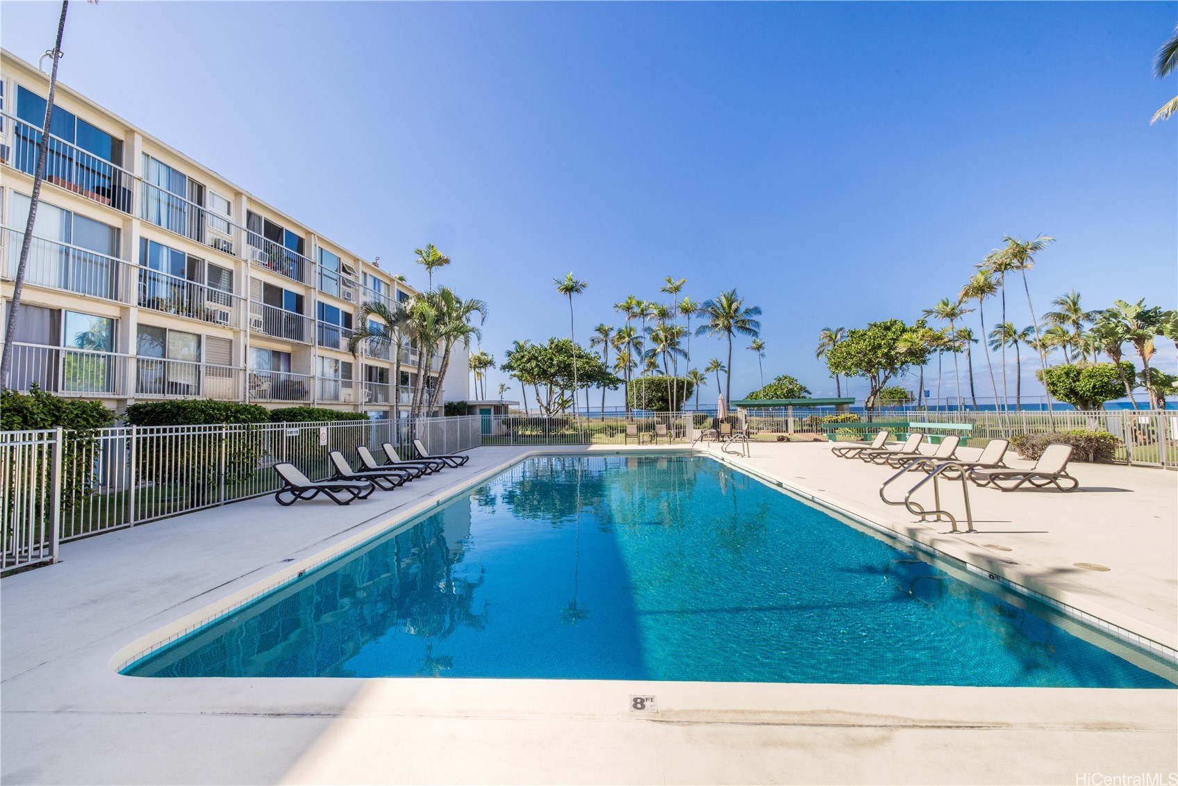 85-175 Farrington Highway C414