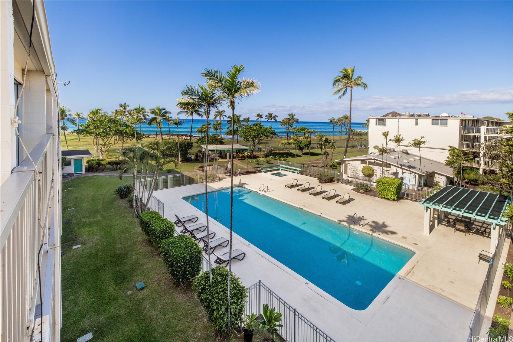 85-175 Farrington Highway C414
