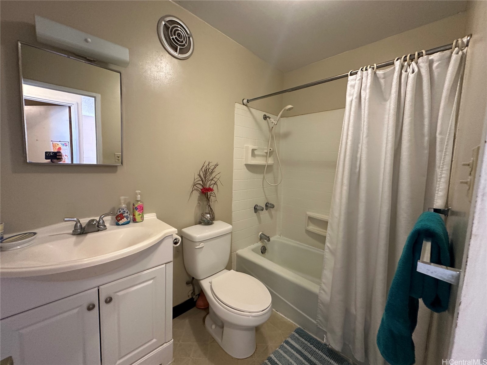 3052 Ala Ilima Street 303