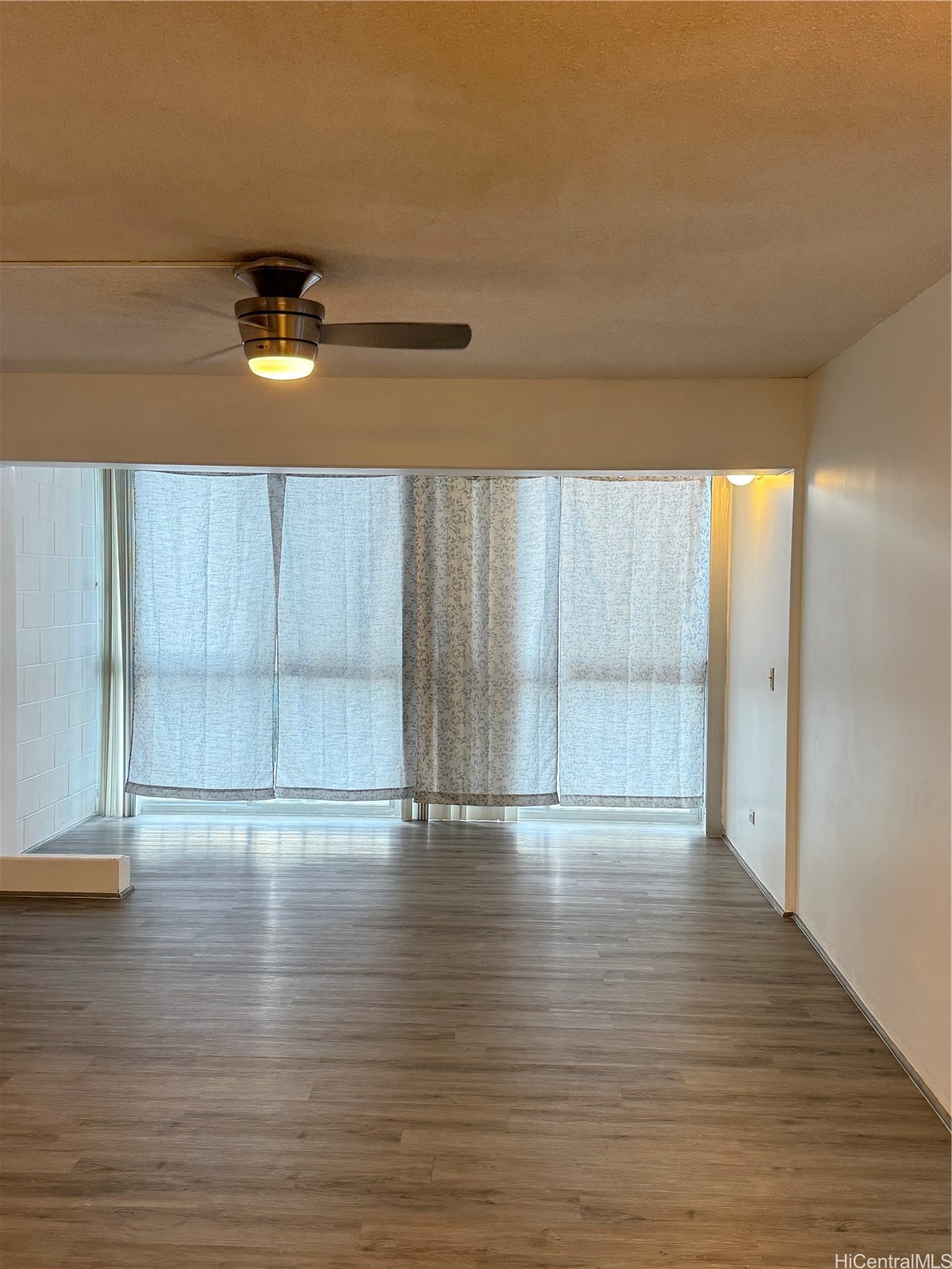 1710 Punahou Street 305