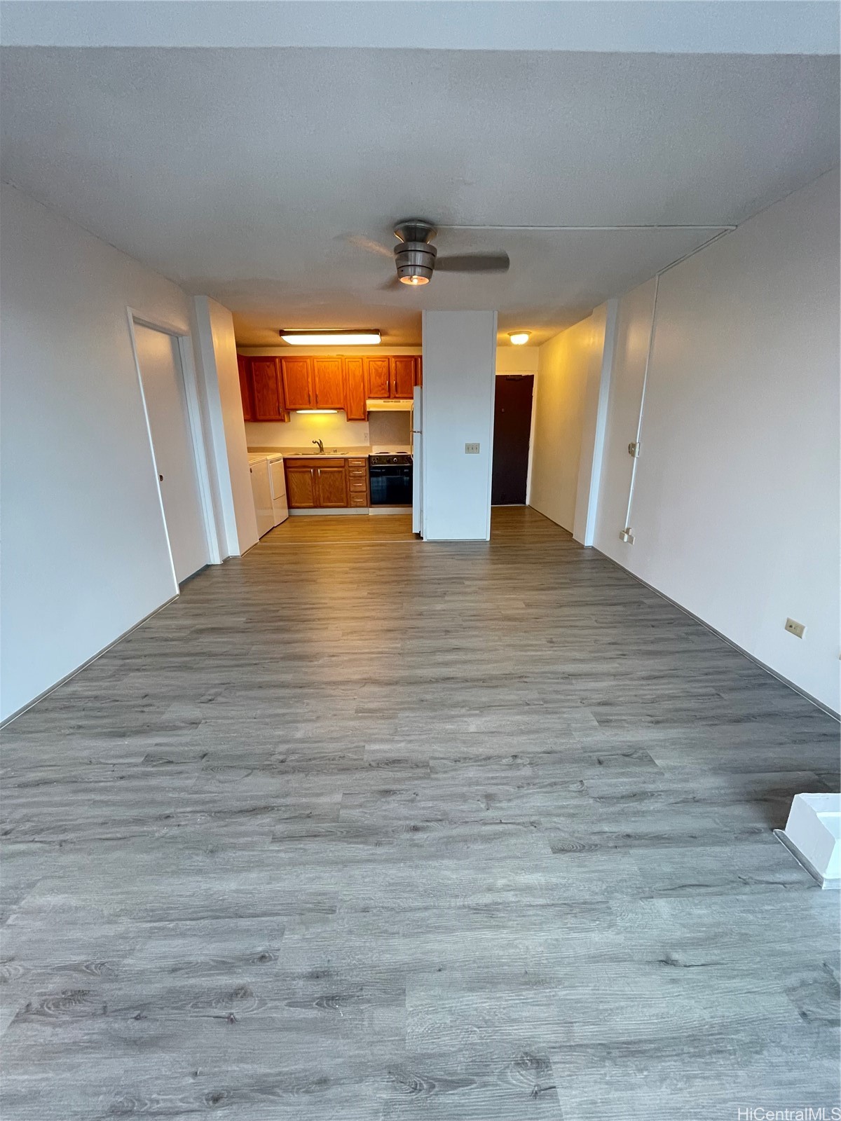1710 Punahou Street 305