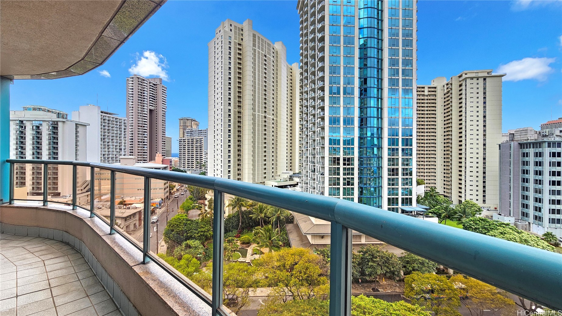 1888 Kalakaua Avenue 1404