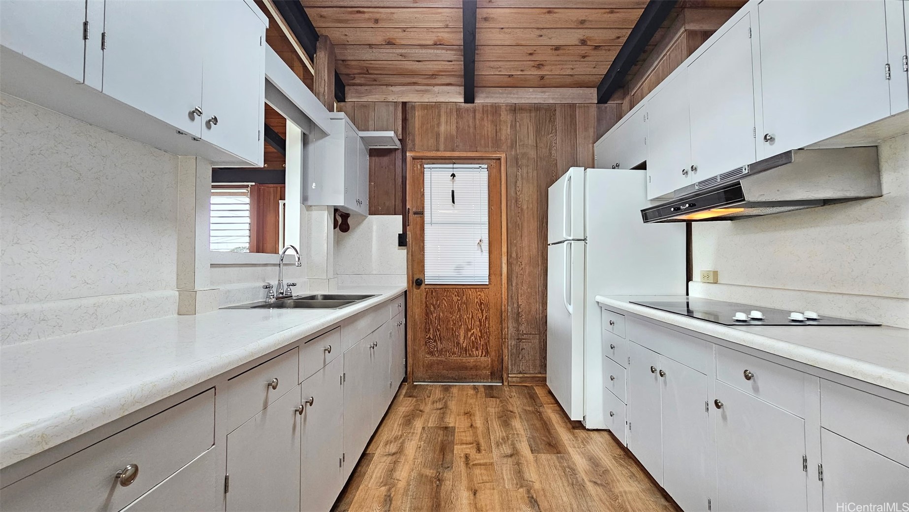 1708 Kino Street