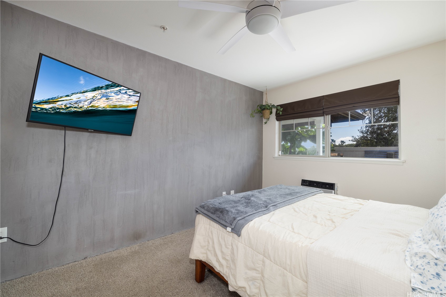 91-1227 Kamaaha Avenue 302