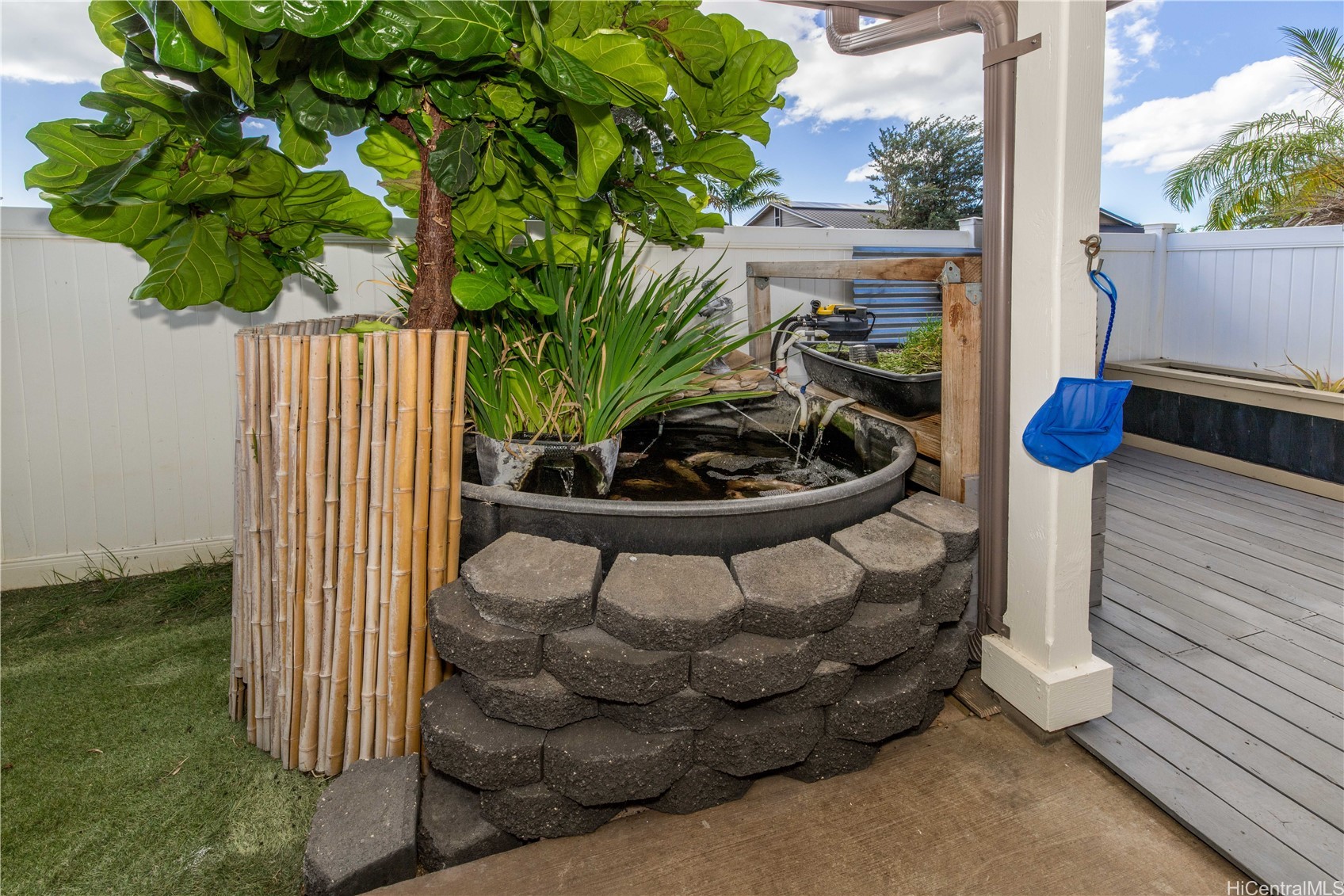 91-1227 Kamaaha Avenue 302