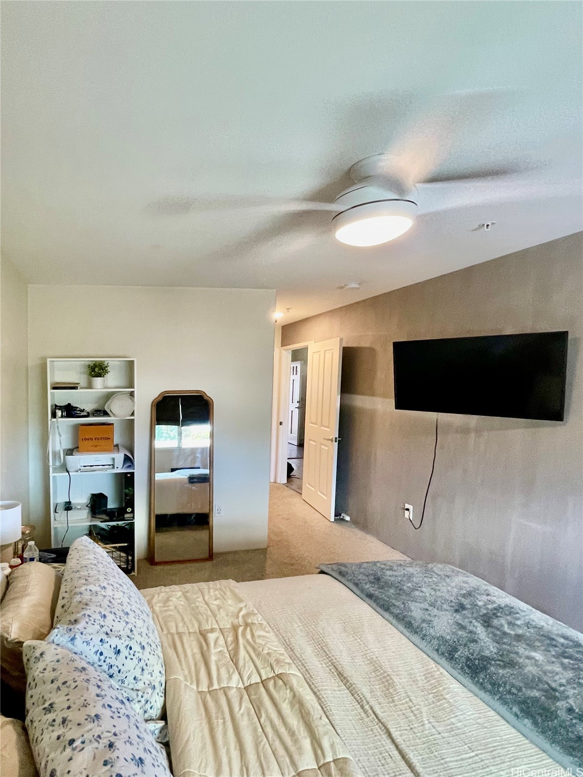 91-1227 Kamaaha Avenue 302
