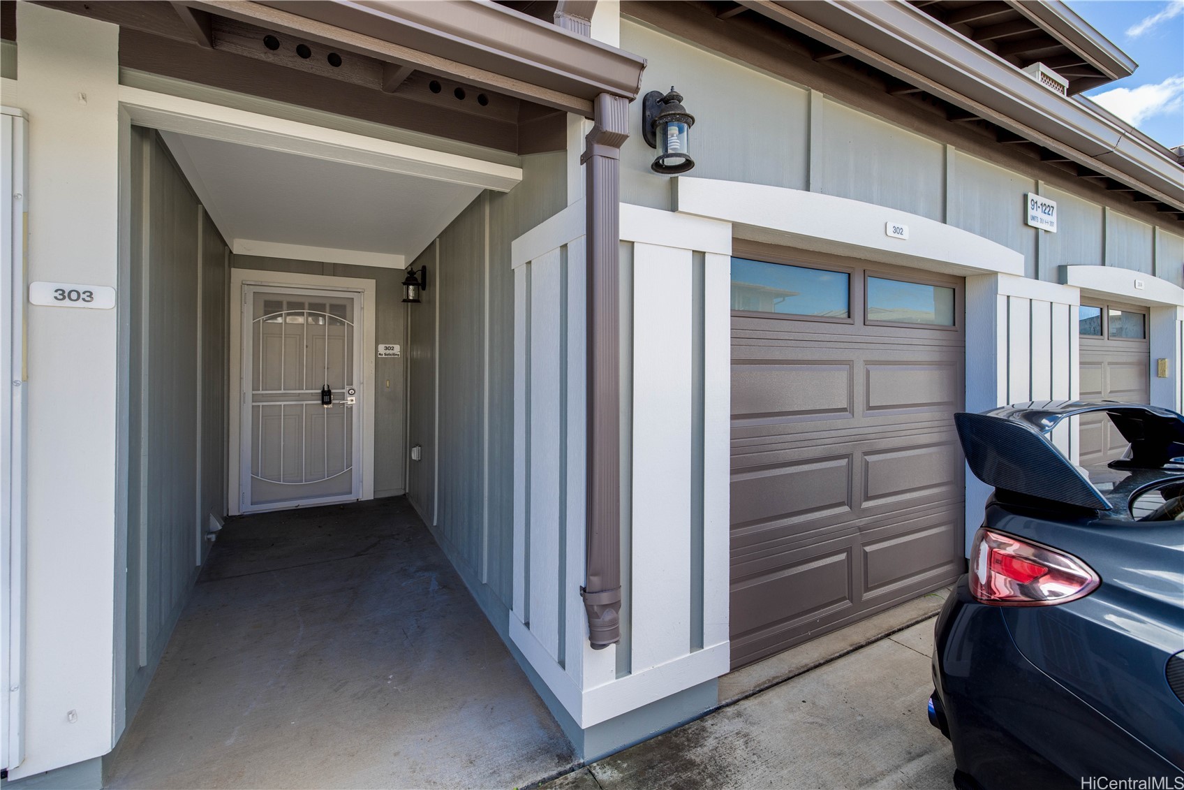 91-1227 Kamaaha Avenue 302