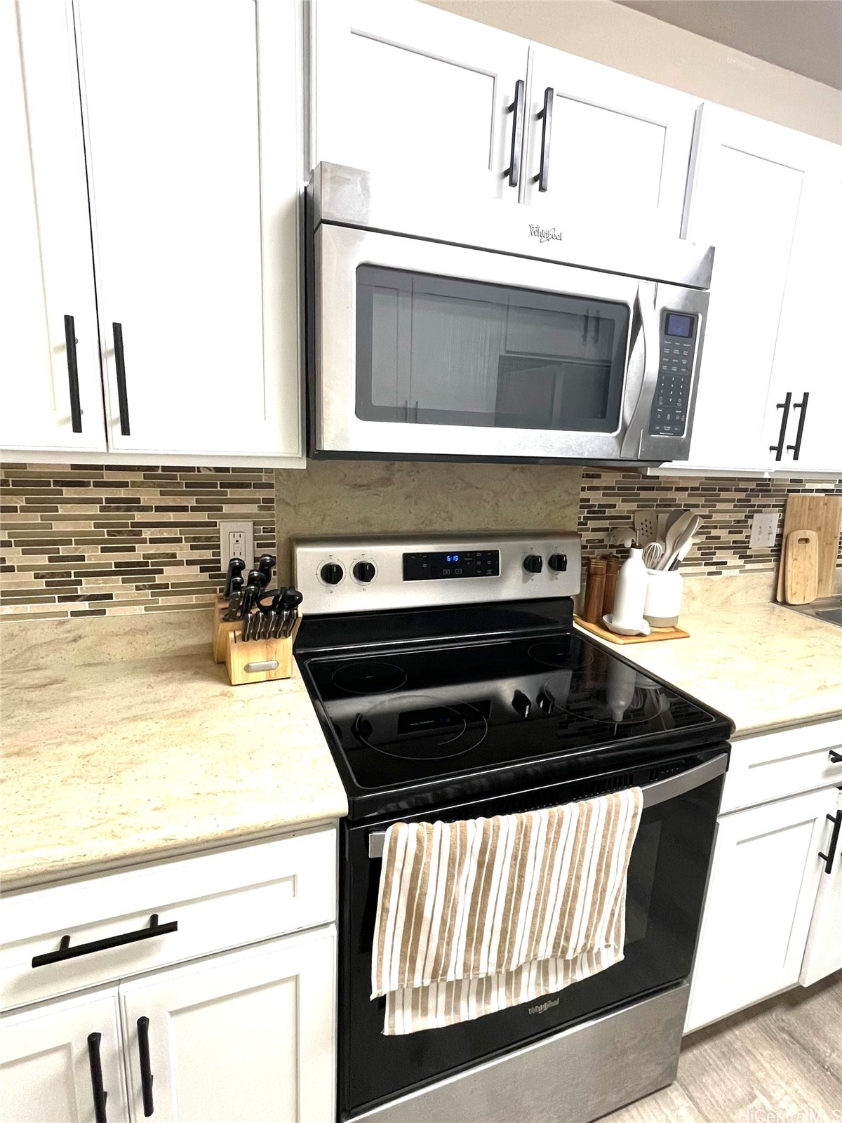 91-1227 Kamaaha Avenue 302