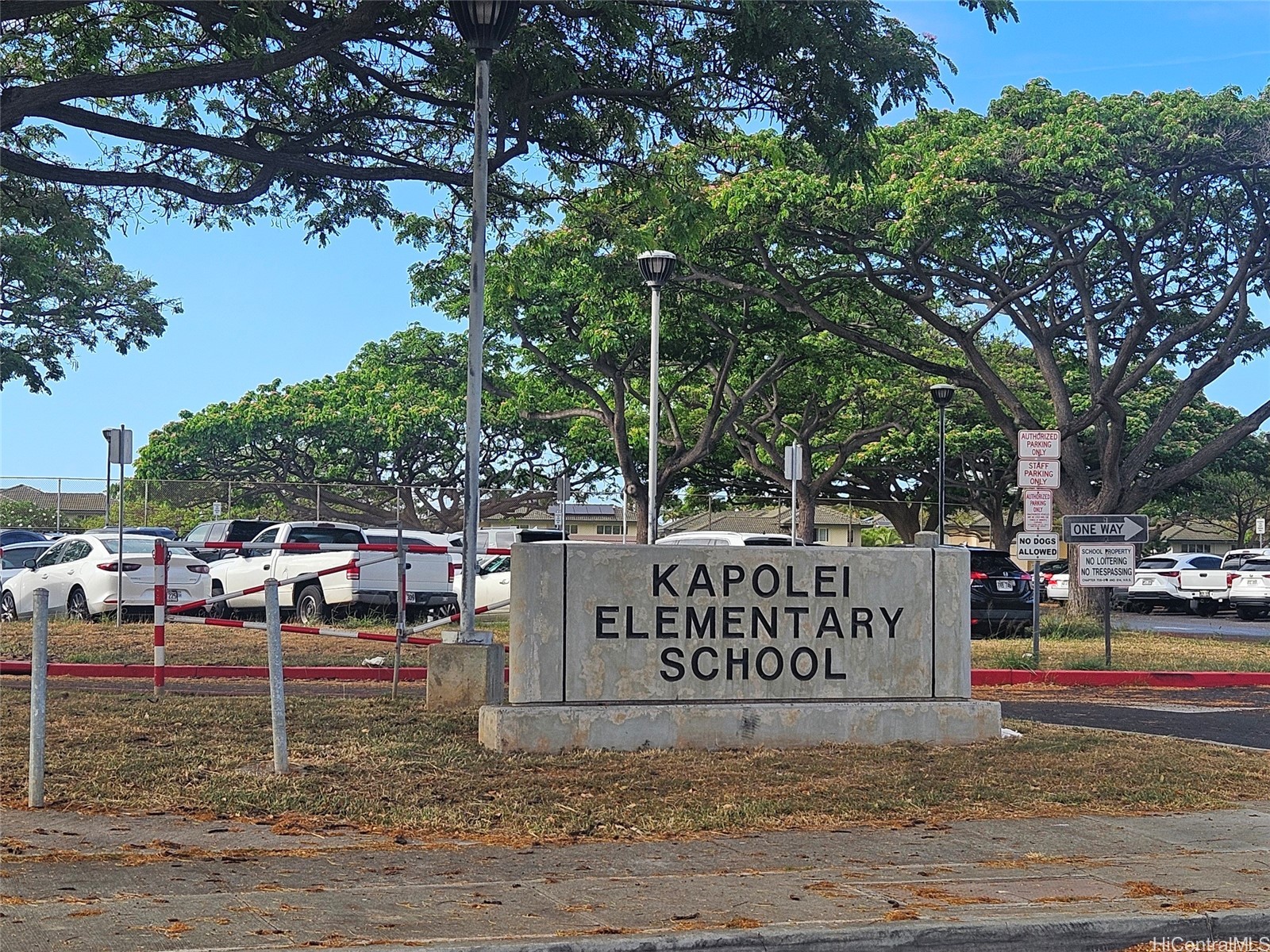 91-1227 Kamaaha Avenue 302