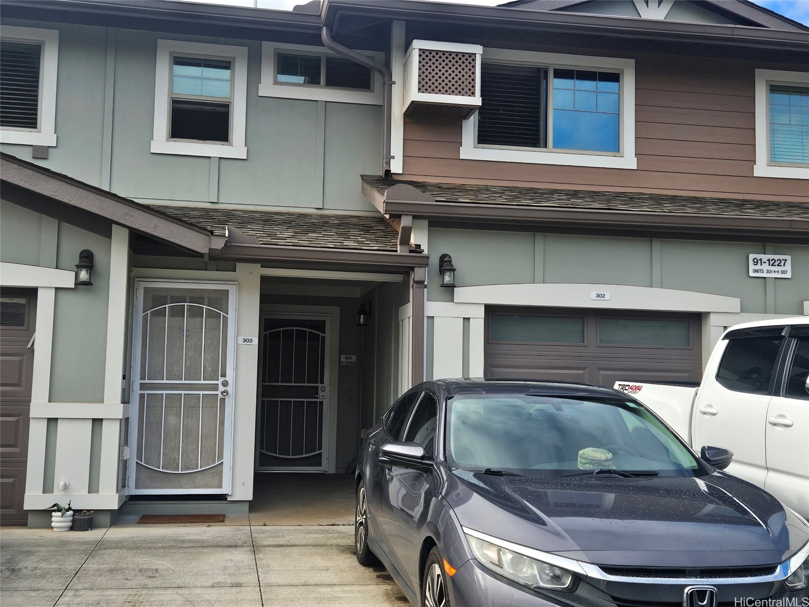 91-1227 Kamaaha Avenue 302