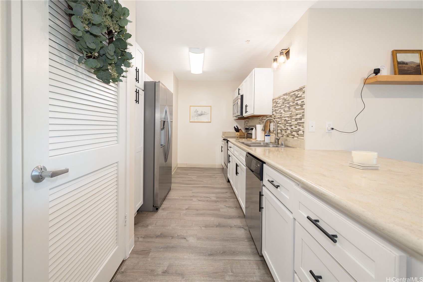 91-1227 Kamaaha Avenue 302