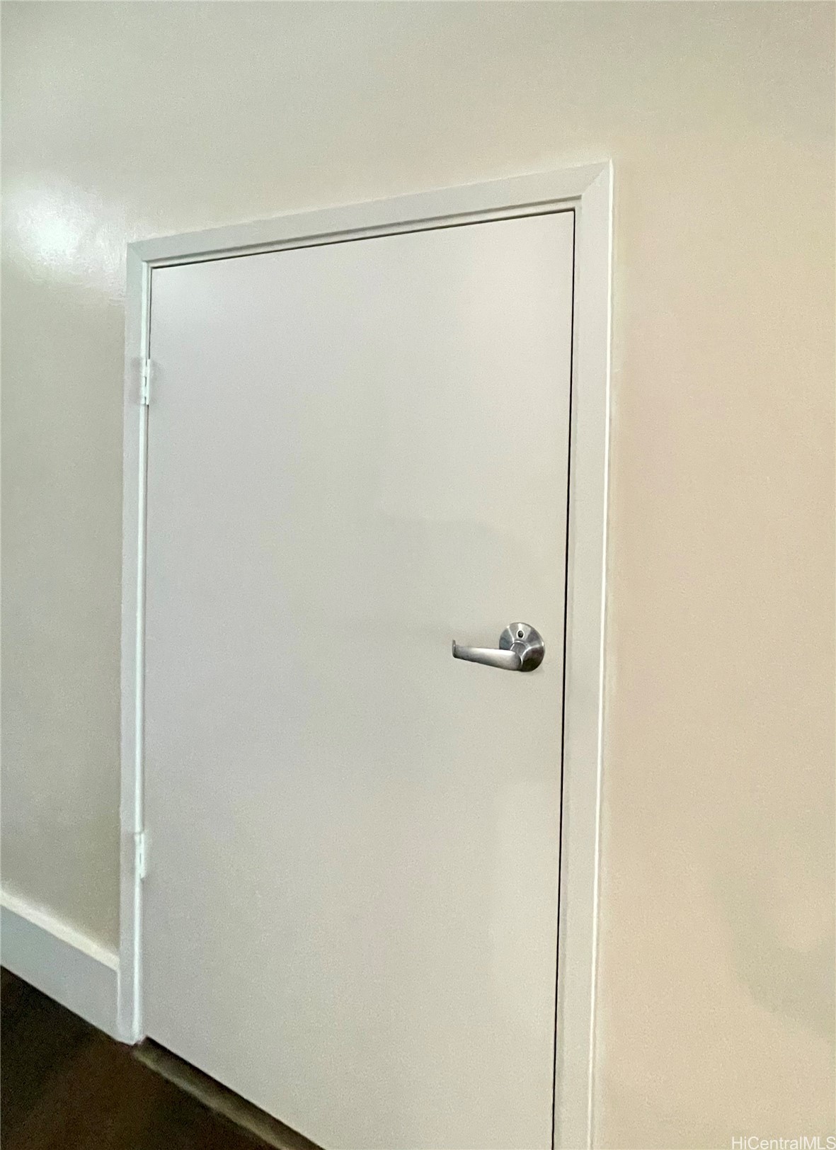 91-1227 Kamaaha Avenue 302