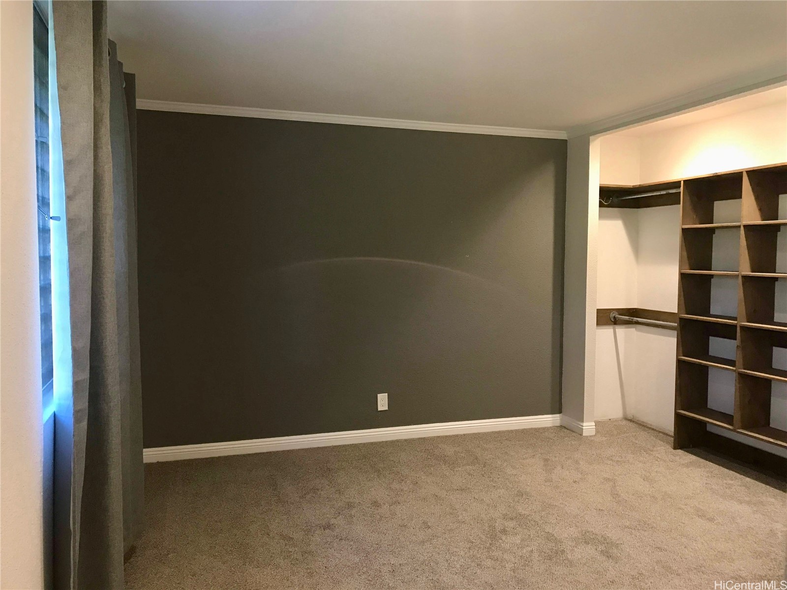 94-059 Anania Drive 118