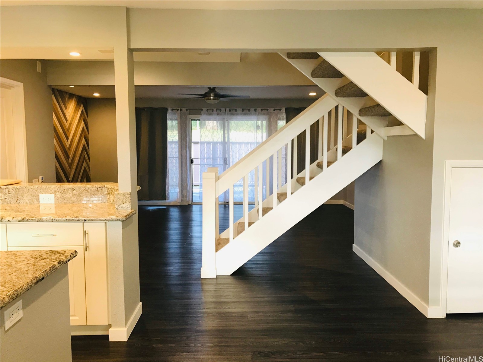 94-059 Anania Drive 118