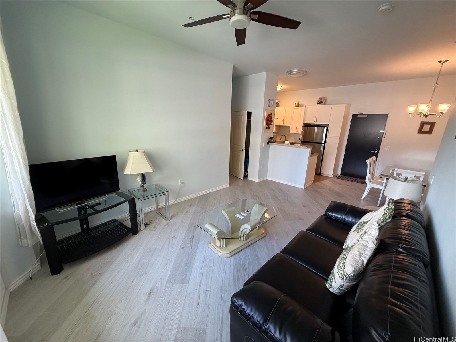 1810 Kaioo Drive B513