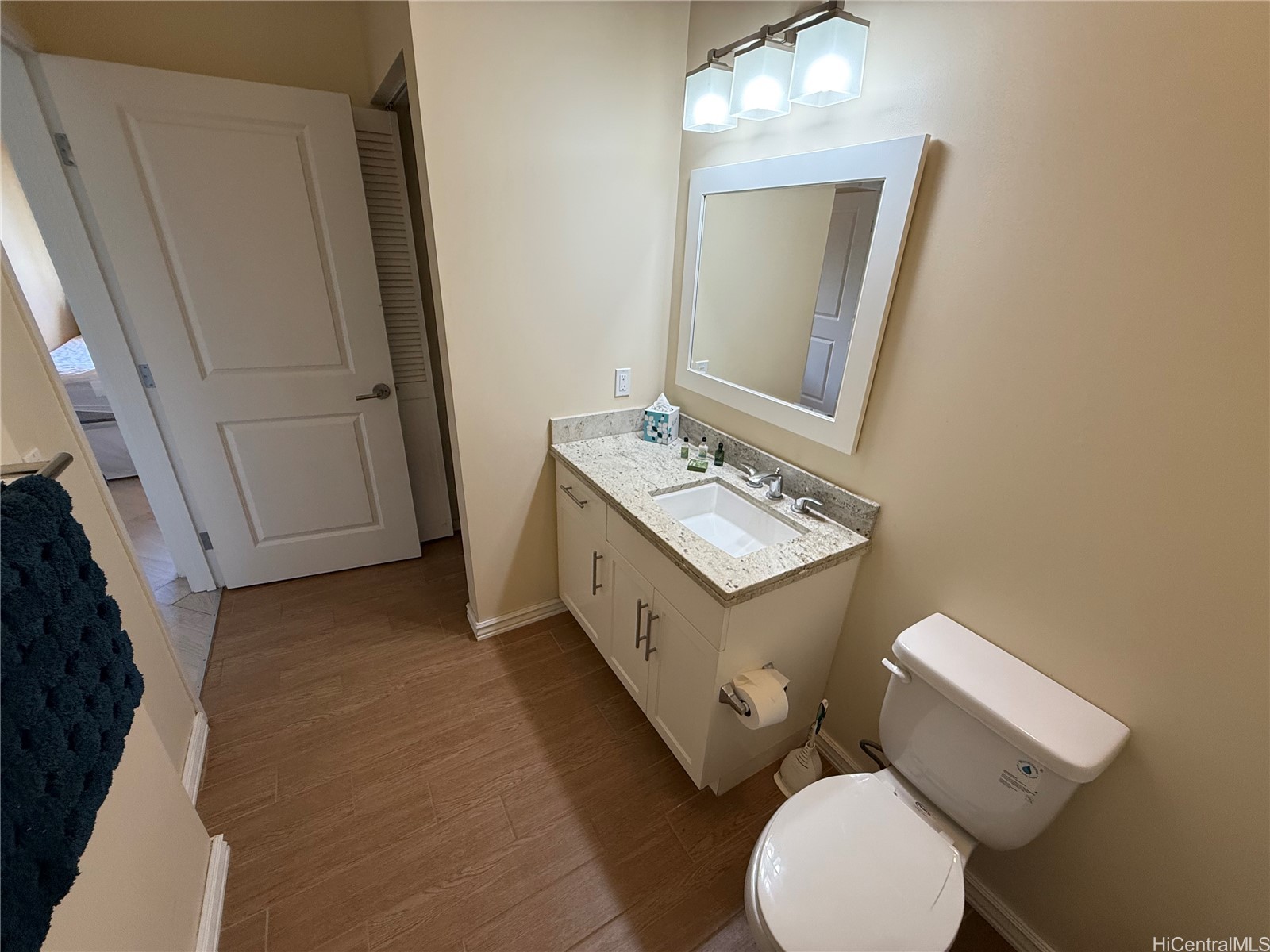 1810 Kaioo Drive B513