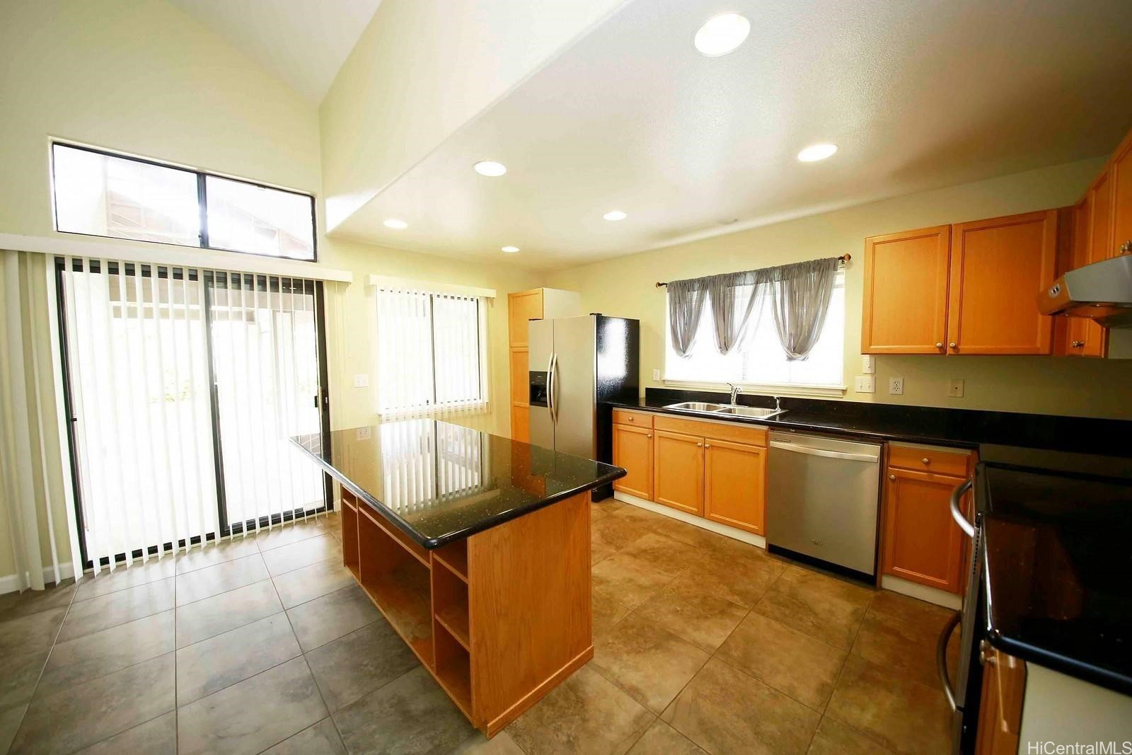 95-1105 Lauae Street