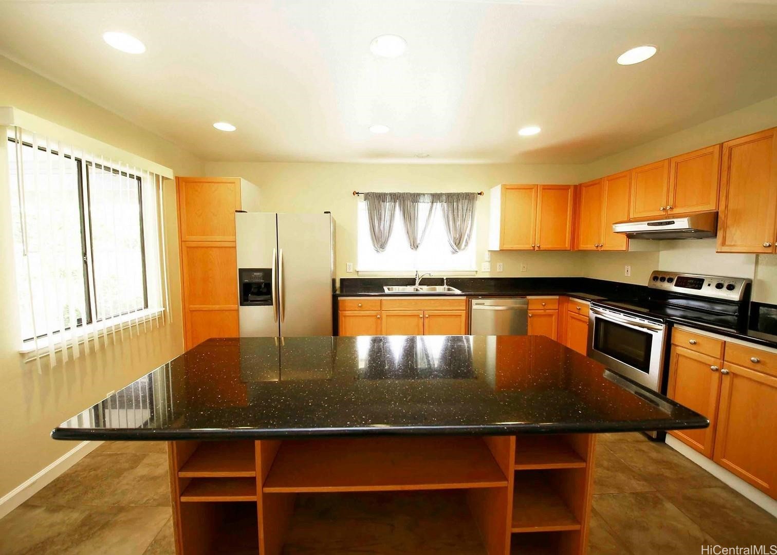 95-1105 Lauae Street