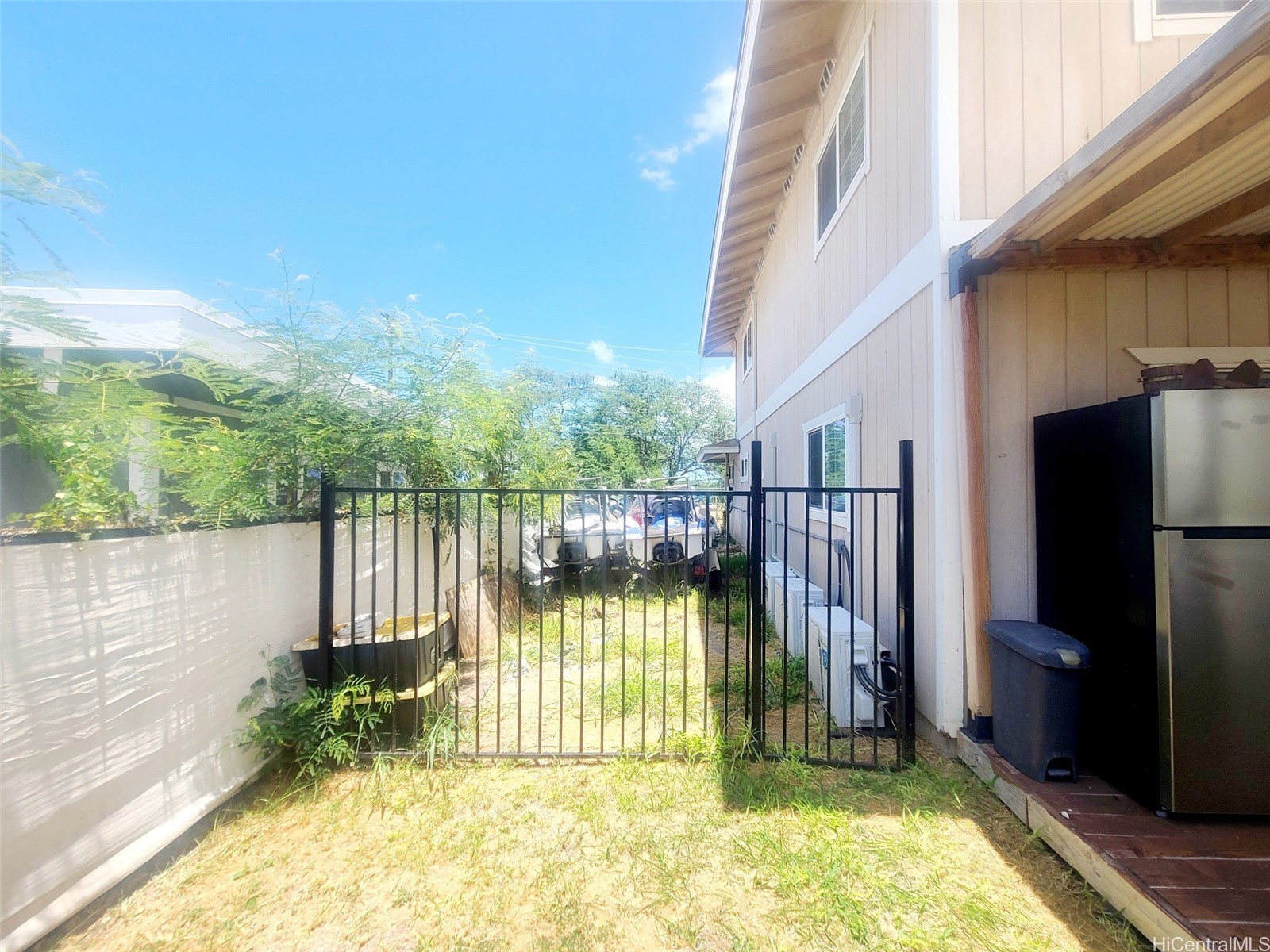 85-561 Valley Road