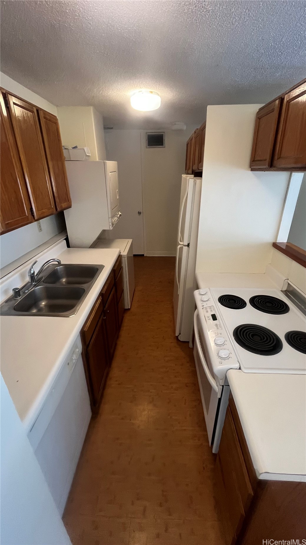 2415 Ala Wai Boulevard 1204