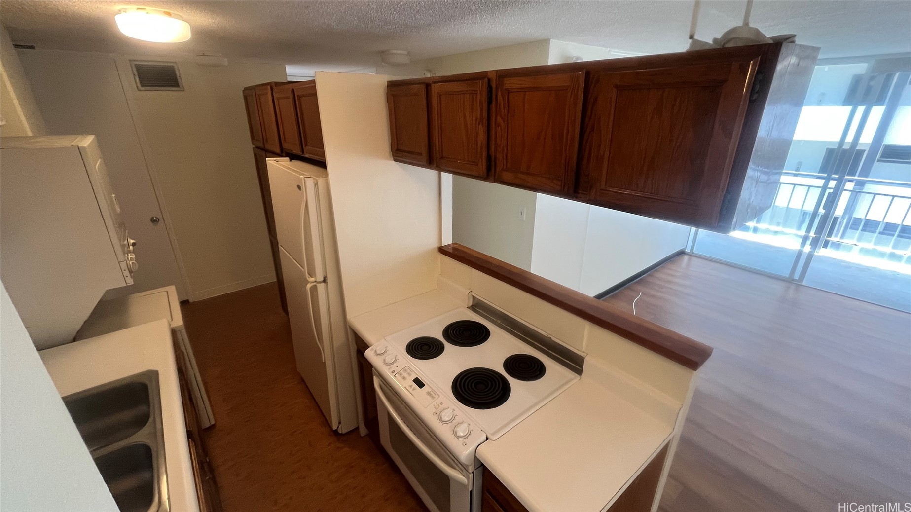 2415 Ala Wai Boulevard 1204