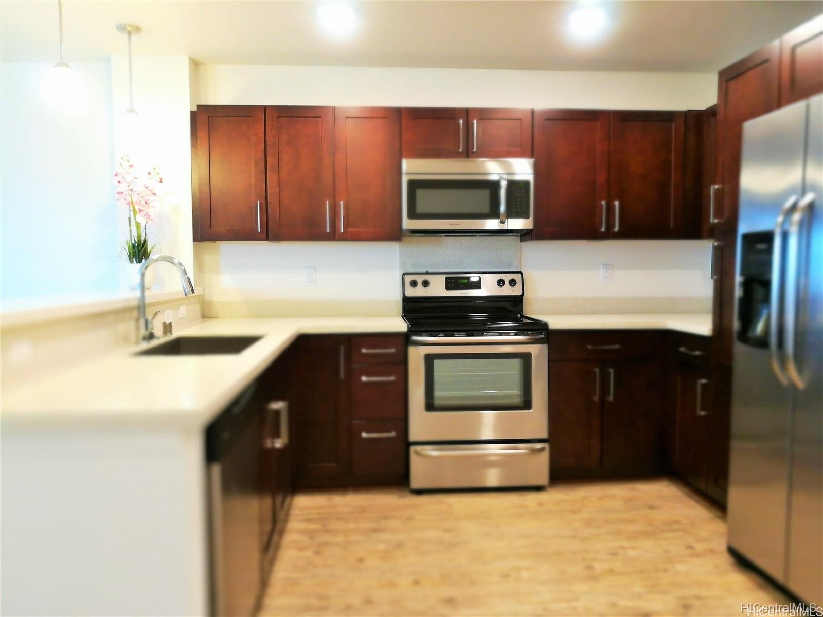 91-960 Iwikuamoo Street 106