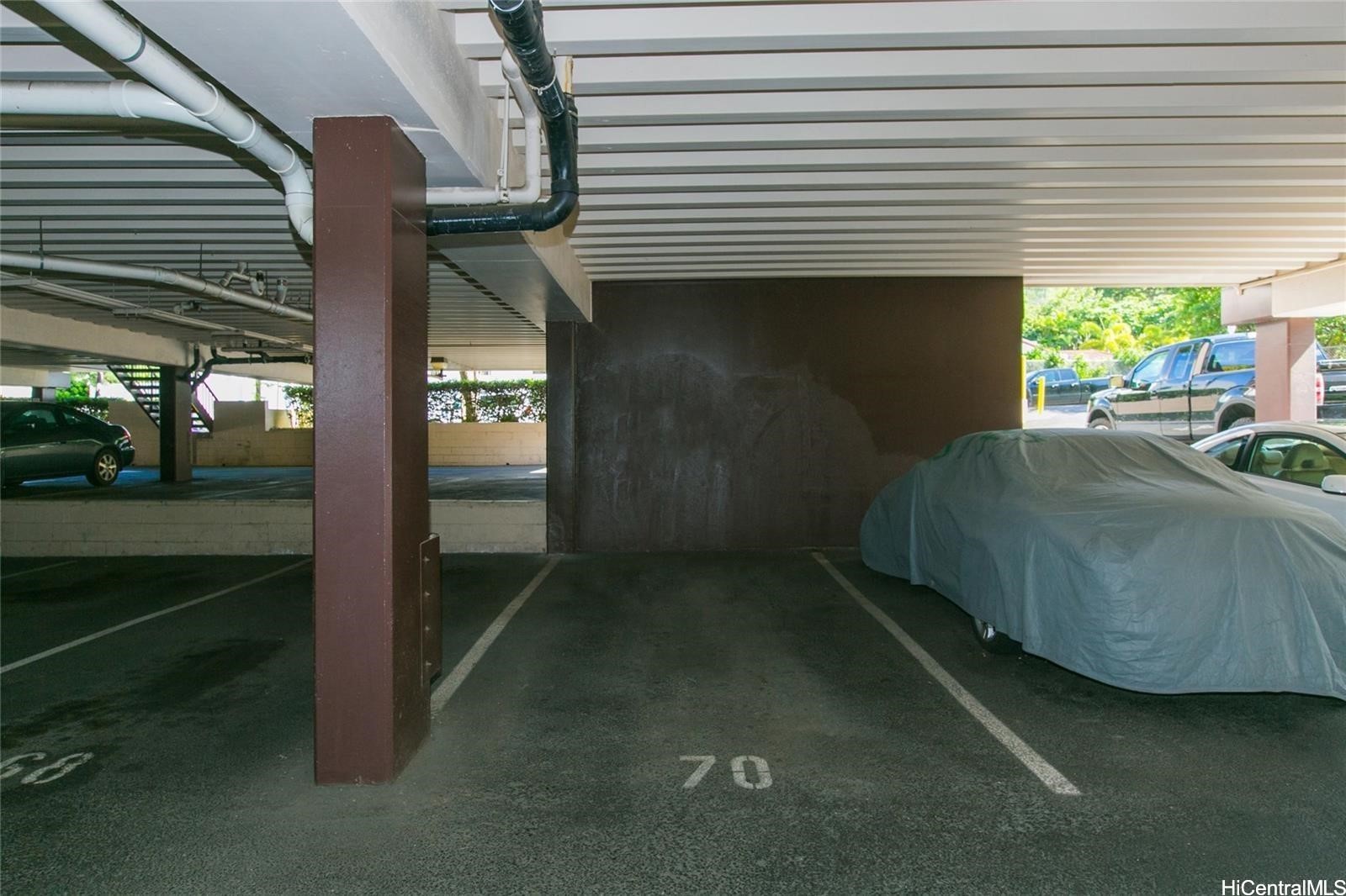 3731 KANAINA Avenue 240