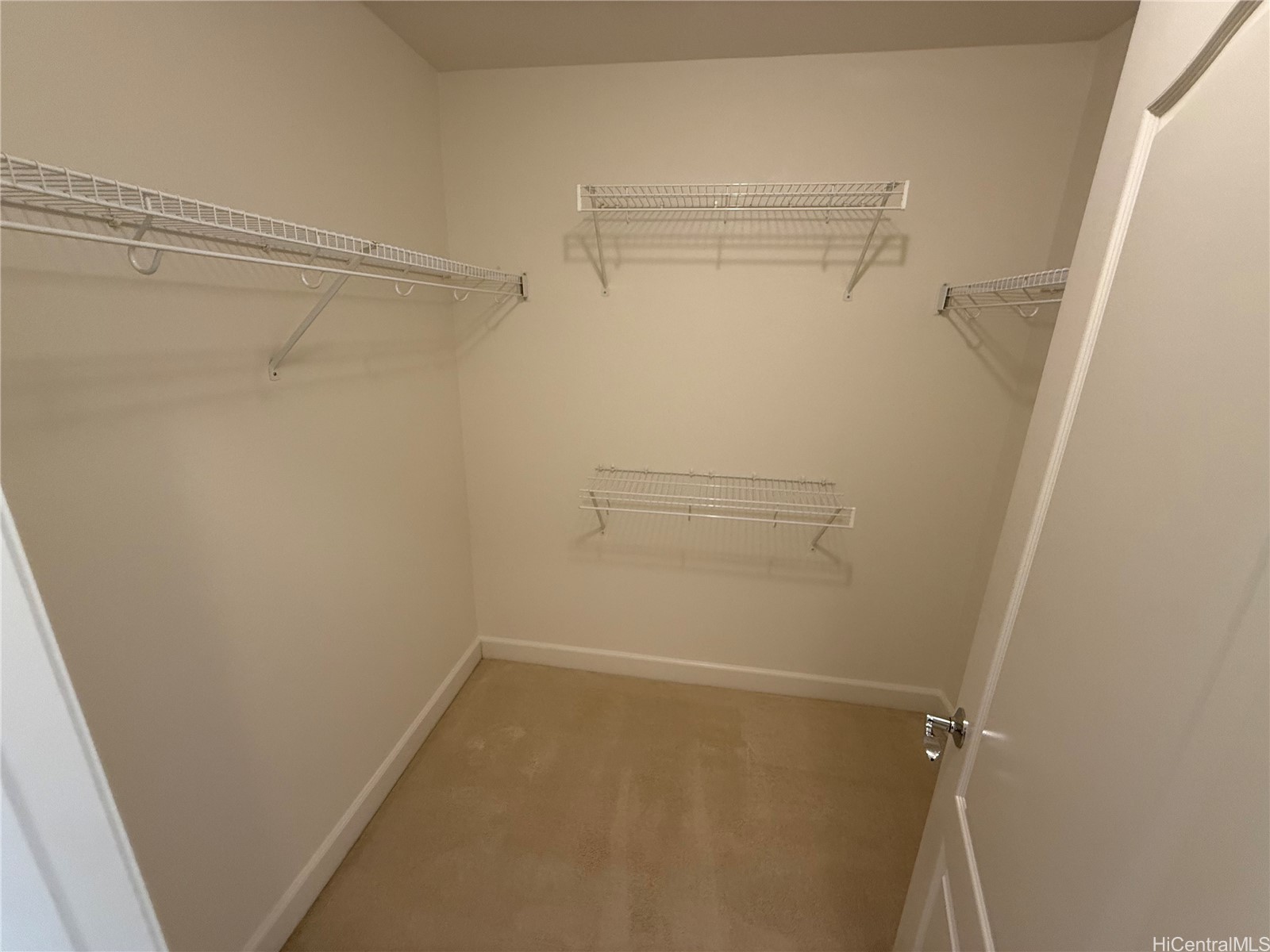 92-1061 Koio Drive M39-3